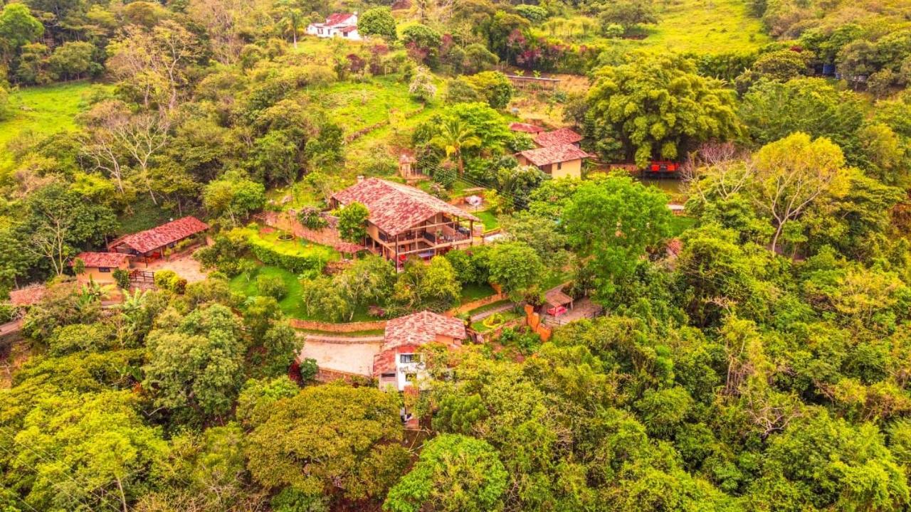 Hotel Casas De Campo El Ciruelo San Gil Ngoại thất bức ảnh