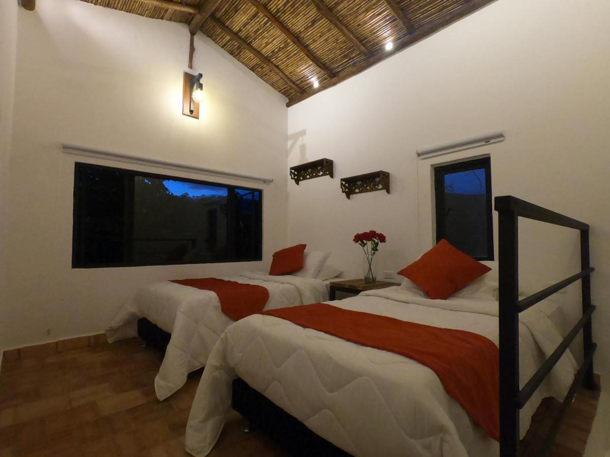 Hotel Casas De Campo El Ciruelo San Gil Ngoại thất bức ảnh